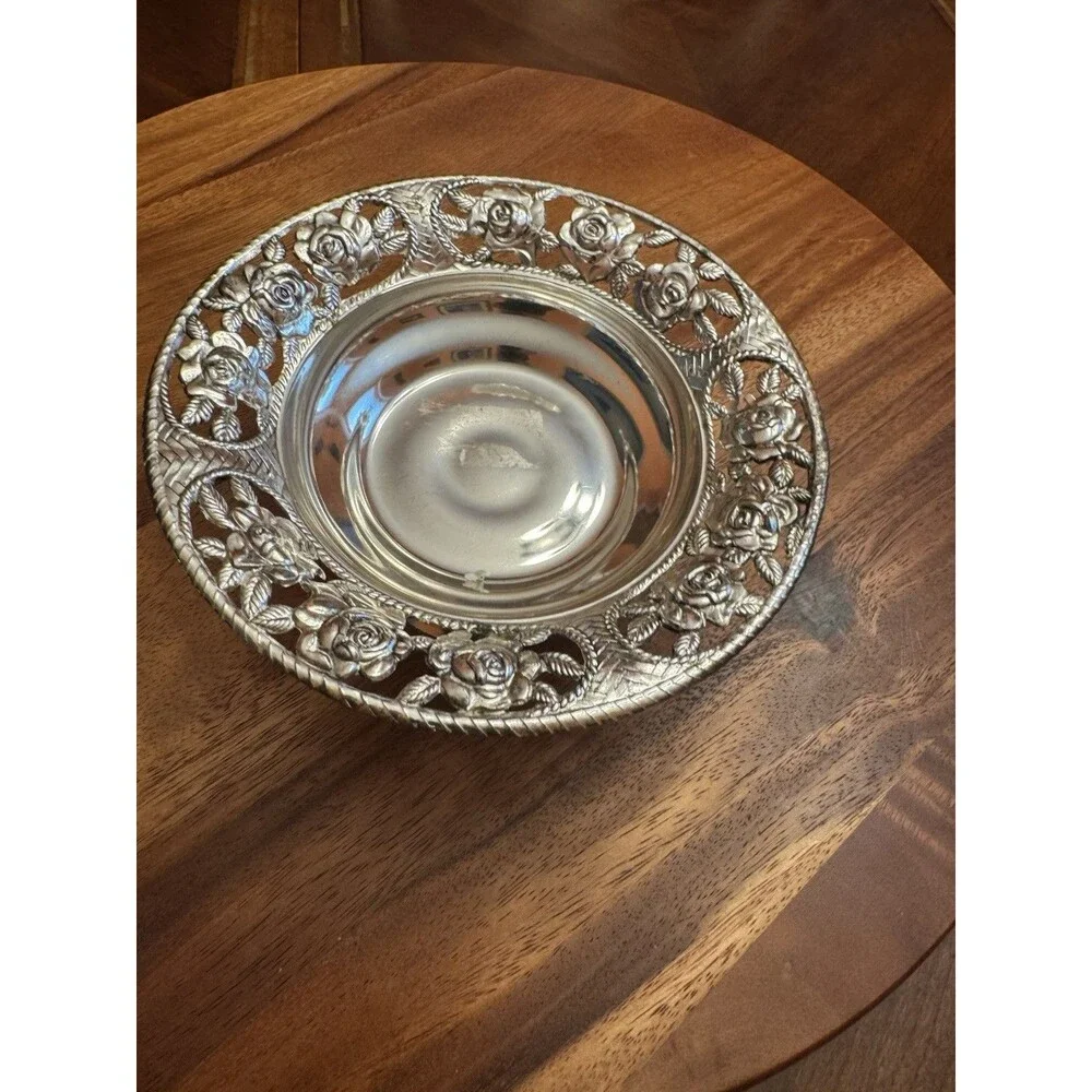 Vintage Silvertone Metal 3-toed footed Nappy Bowl Candy Dish Roses Flowers